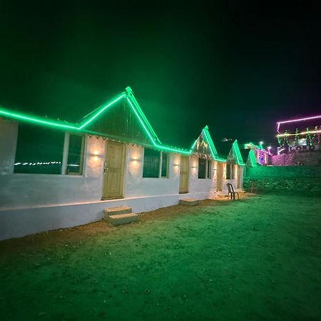 Tosh Lord Shiva Dimension酒店 外观 照片